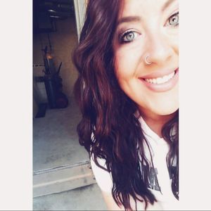 Meet your Posher, Keri